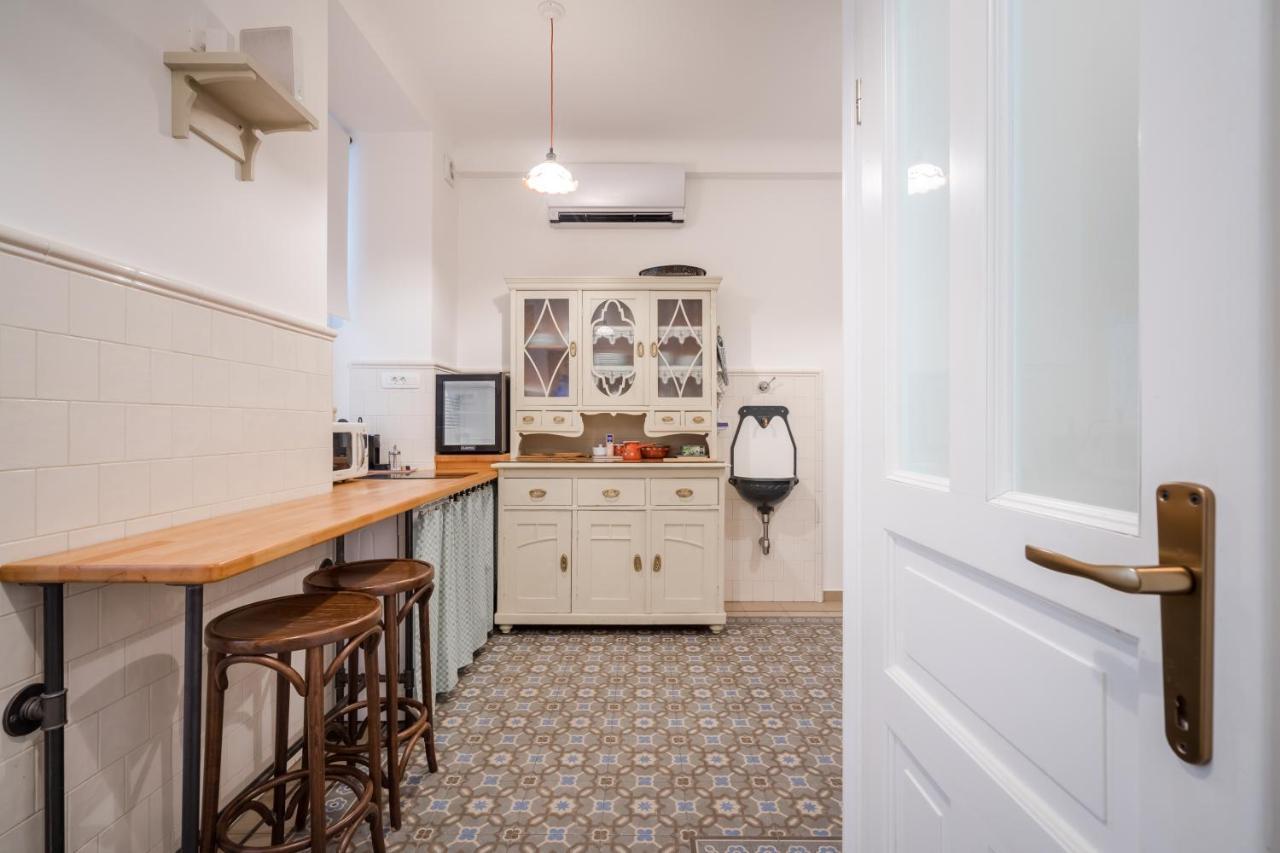 Appartamento BpR Király Street Nest with A/C Budapest Esterno foto